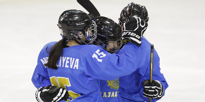 Женская сборная Казахстана обыграла Италию и заняла на чемпионате мира второе место