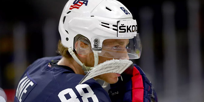 НХЛ | Патрик Кейн сыграет за сборную США на чемпионате мира