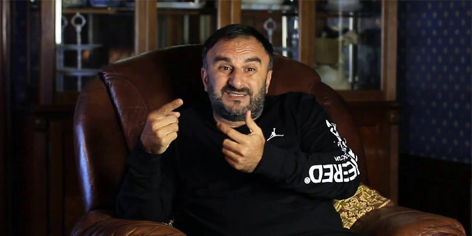 Шуми Бабаев сделал заявление о главном тренере "Барыса"