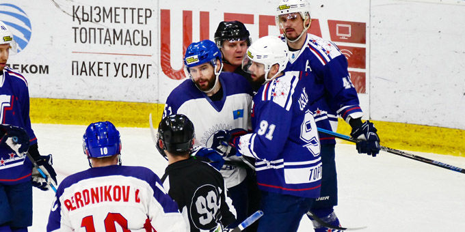 Владимир Маркелов: "Играли в свой хоккей, который приносит нам пользу"