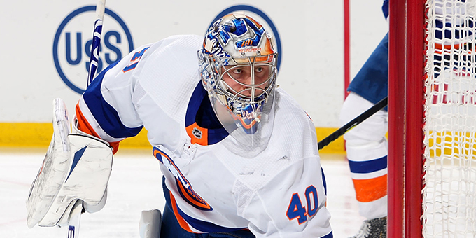 Семён Варламов вышел на первое место по количеству игр "на ноль" в этом сезоне НХЛ
