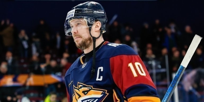 Сергей Мозякин завершил карьеру хоккеиста
