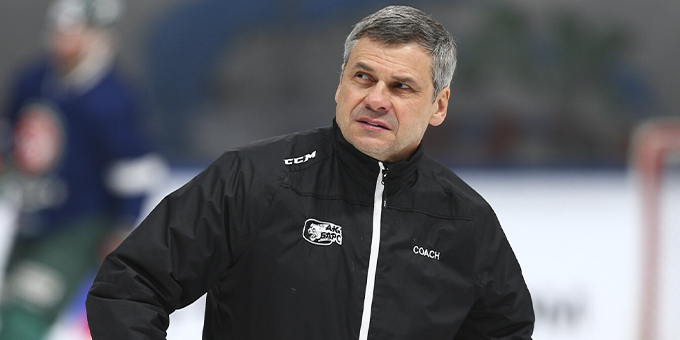 Дмитрий Квартальнов стал первым главным тренером в истории КХЛ, достигшим отметки в 800 матчей