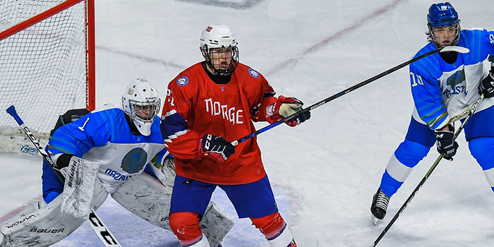 Юниорская сборная Казахстана потерпела крупное поражение от Норвегии