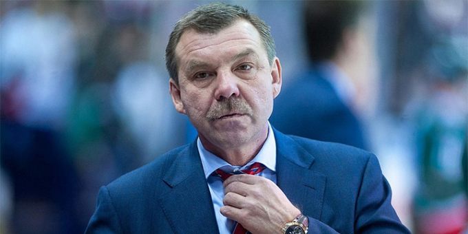 Олег Знарок - главный тренер "Ак Барса". Контракт рассчитан на один сезон