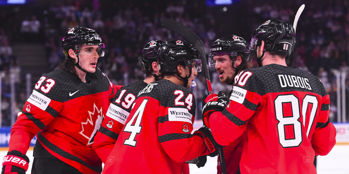 Сборная Канады разгромила Чехию и вышла в финал чемпионата мира