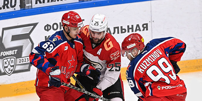 Восток против Запада в КХЛ: "армейские" команды едут в Сибирь и на Урал