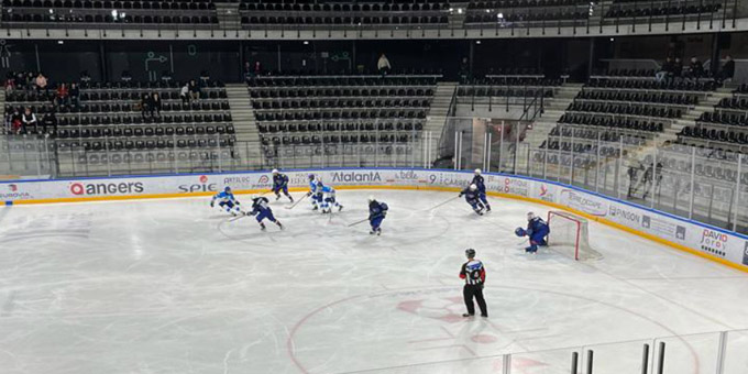 Юниорская сборная Казахстана разгромила Францию в контрольном матче