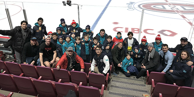 Игроки "Astana Team" встретились с хоккеистами НХЛ