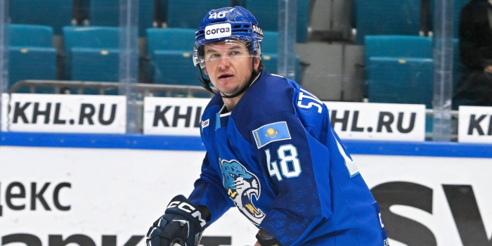 "Барыс" подписал двусторонний контракт с Романом Старченко