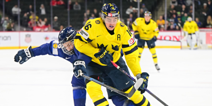 Швеция по буллитам переиграла Финляндию и вышла в финал молодёжного чемпионата мира