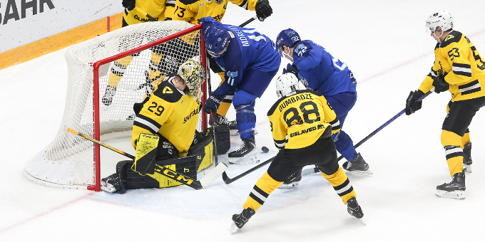 "Гости второй раз за сезон побеждают хозяев". КХЛ - о поражении "Барыса" от "Северстали"