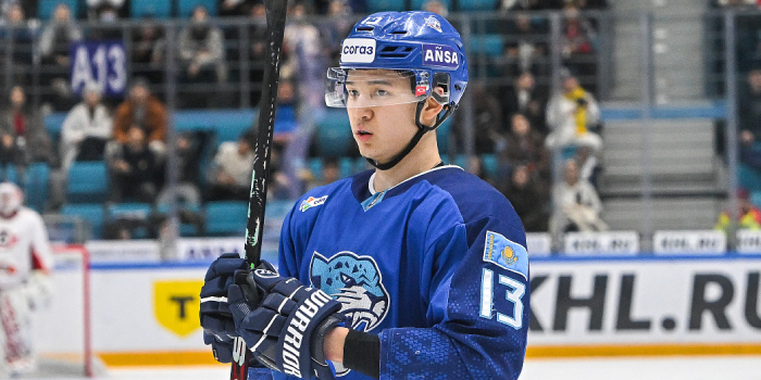 Динмухамед Кайыржан провёл 200 матчей в КХЛ